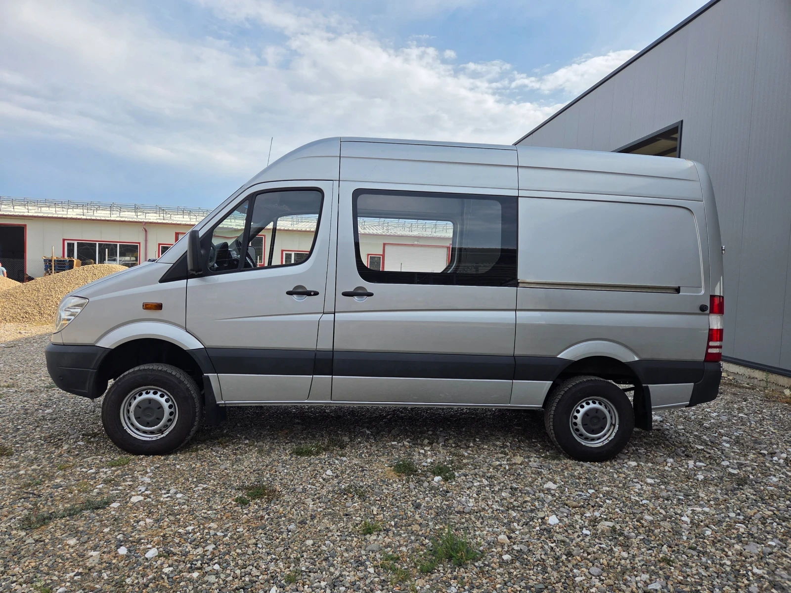 Mercedes-Benz Sprinter 318-v6 cdi 4x4 климатроник 139 хл.км!!!, снимка 1
