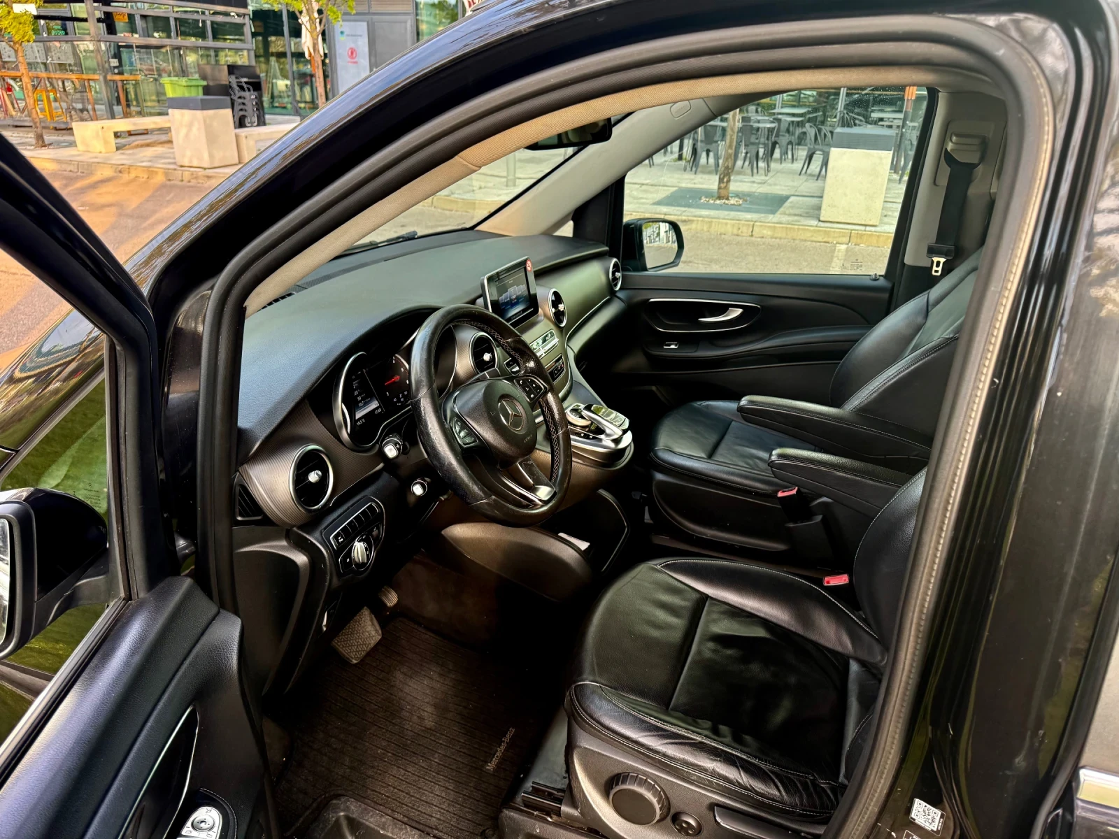 Mercedes-Benz V 220 Extra Long/Luxury  - изображение 5