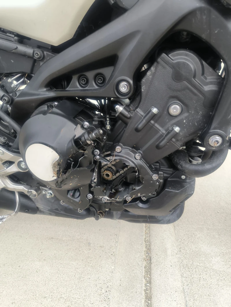 Yamaha XSR900, снимка 13 - Мотоциклети и мототехника - 50464263