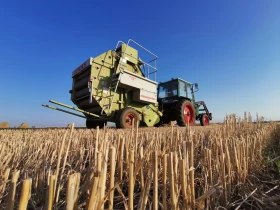 Балировачка Claas Rollant 62s, снимка 7