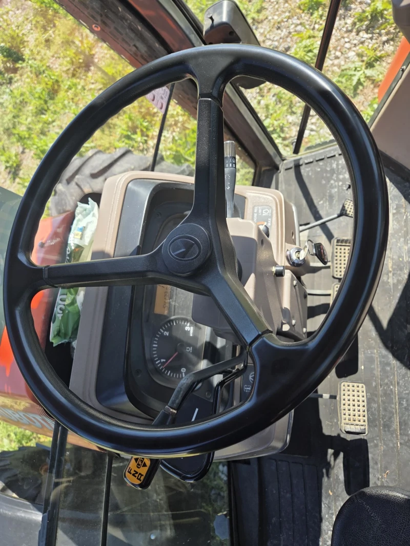 Трактор Kubota M130, снимка 3 - Селскостопанска техника - 51704632