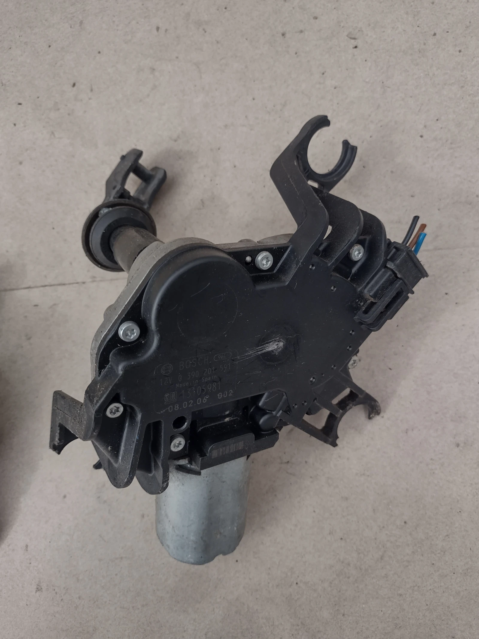 13105981  ������� ����� �������� �� OPEL ASTRA H  Bosch 0390201591 | Mobile.bg � ����������� 1