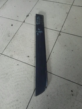 лайсна врата задна дясна Ауди А4 седан 03г.