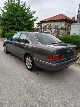 Mercedes-Benz E 290, снимка 2