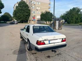 Mercedes-Benz 124, снимка 2