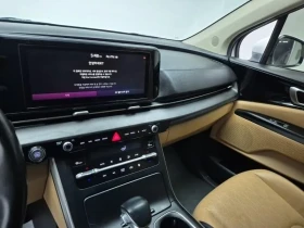 Kia Carnival 9-SEATER PRESTIGE, снимка 9