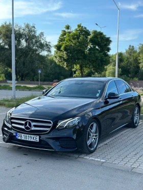     Mercedes-Benz E 220