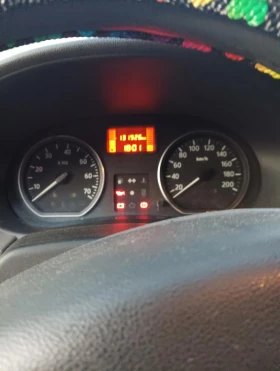 Обява за продажба на Dacia Sandero ~3 000 лв. - изображение 3