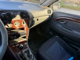 Volvo V40 1.8 / ГАЗ / Климатик / Регистриран, снимка 9