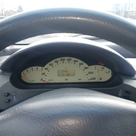 Mercedes-Benz A 170 - 2000 € / 3911.66 лв. - 23026654 6