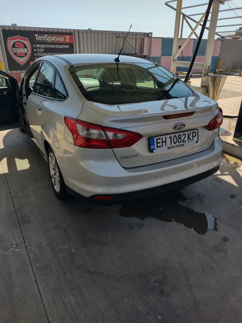 Ford Focus 1.6 Tdci, снимка 2 - Автомобили и джипове - 47311867