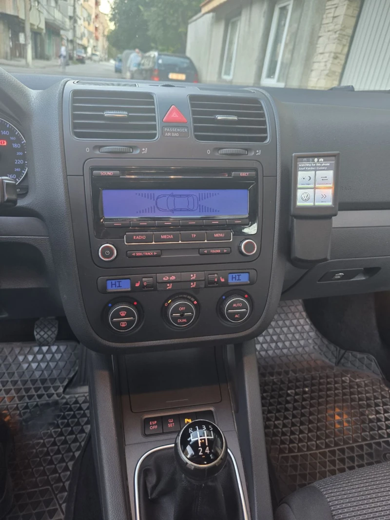 VW Golf, снимка 10 - Автомобили и джипове - 47312601