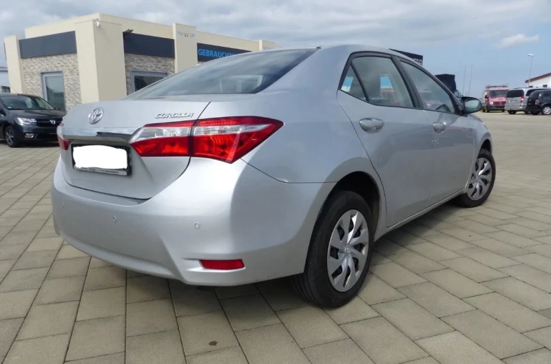 Toyota Corolla 1.33/ LPG 3бр., снимка 3 - Автомобили и джипове - 47967332