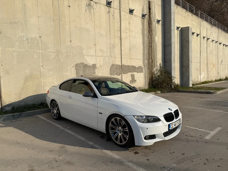 BMW 330, снимка 2 - Автомобили и джипове - 49230361