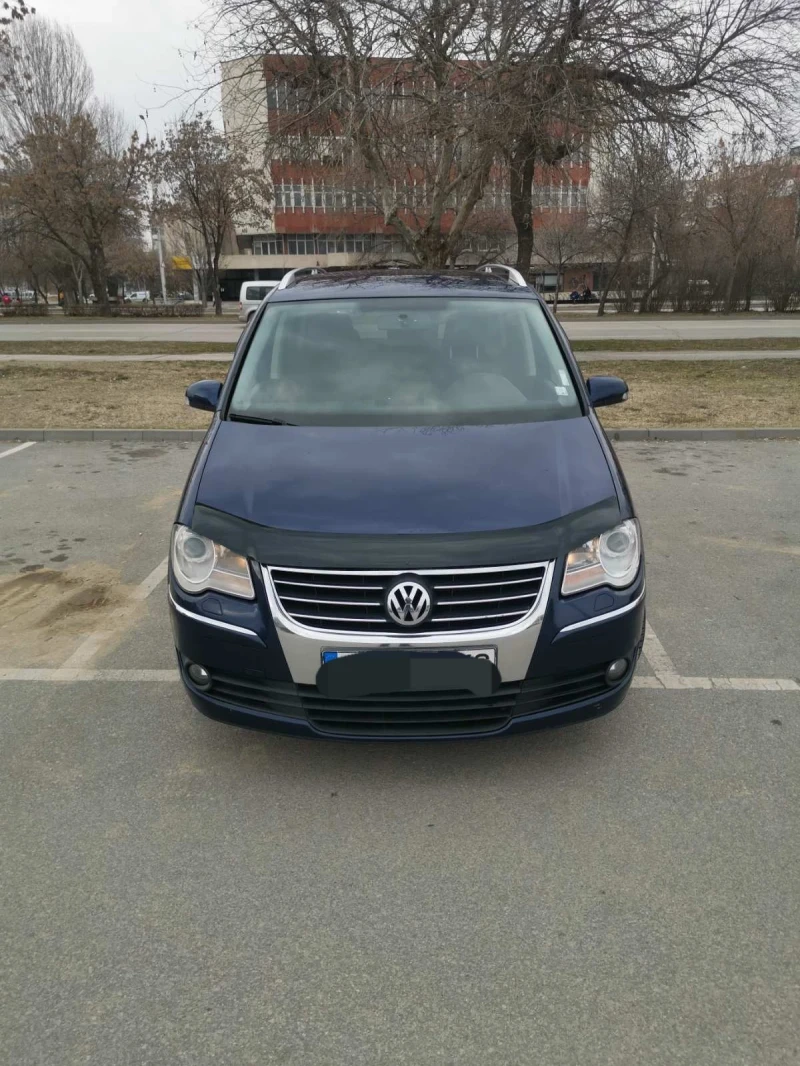 VW Touran facelift-Eco Fuel , снимка 1 - Автомобили и джипове - 49378032