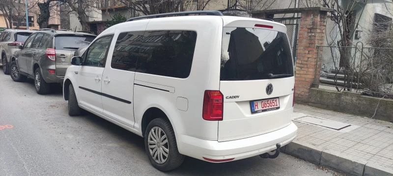 VW Caddy MAXI Пътнически , снимка 4 - Автомобили и джипове - 49487478