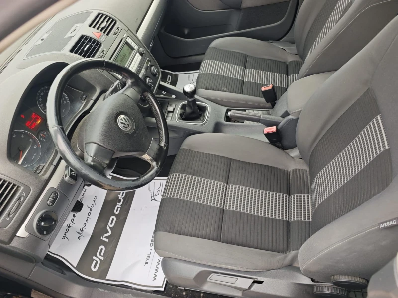 VW Golf 1.6i* ГАЗ* , снимка 9 - Автомобили и джипове - 51895121