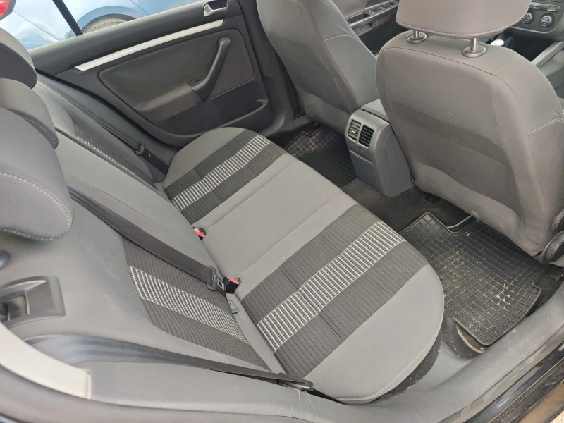 VW Golf 1.6i* ГАЗ* , снимка 12 - Автомобили и джипове - 51895121