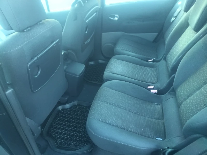 Renault Scenic 1.6 , снимка 5 - Автомобили и джипове - 53012227