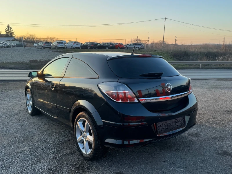 Opel Astra GTC 1.8, снимка 5 - Автомобили и джипове - 53042032