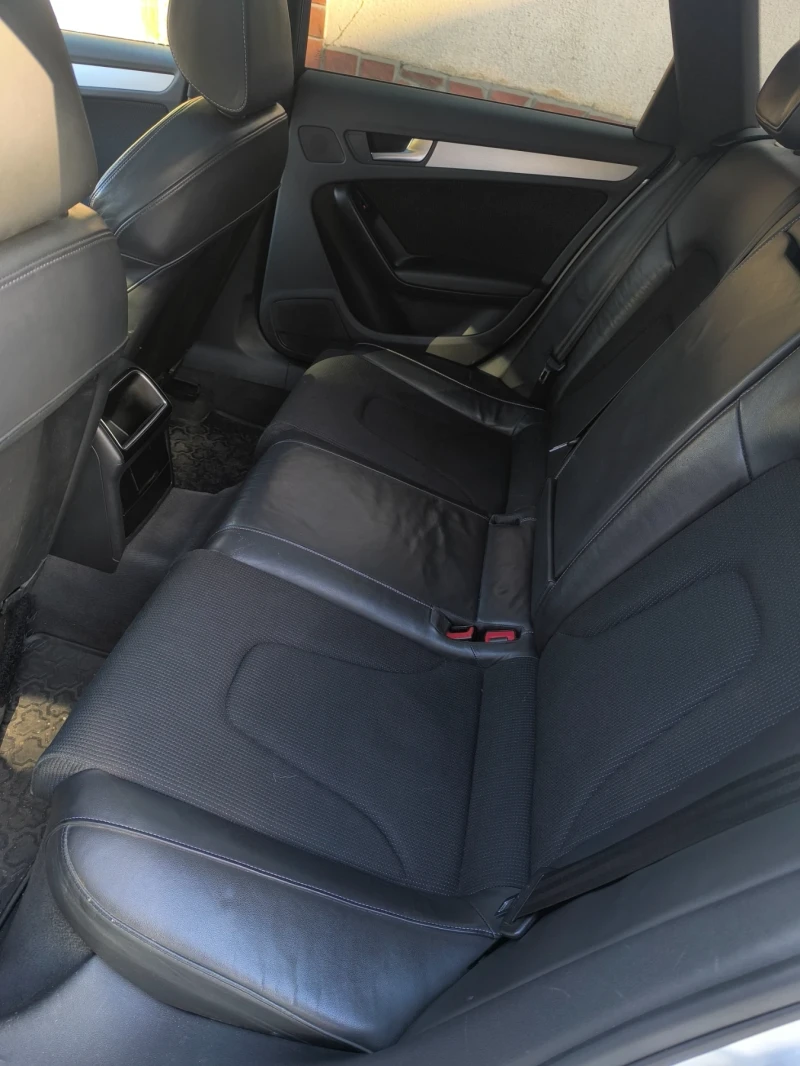 Audi A4 B8 3.0 239к.с. S line Quattro Panorama Navi, снимка 11 - Автомобили и джипове - 53075654