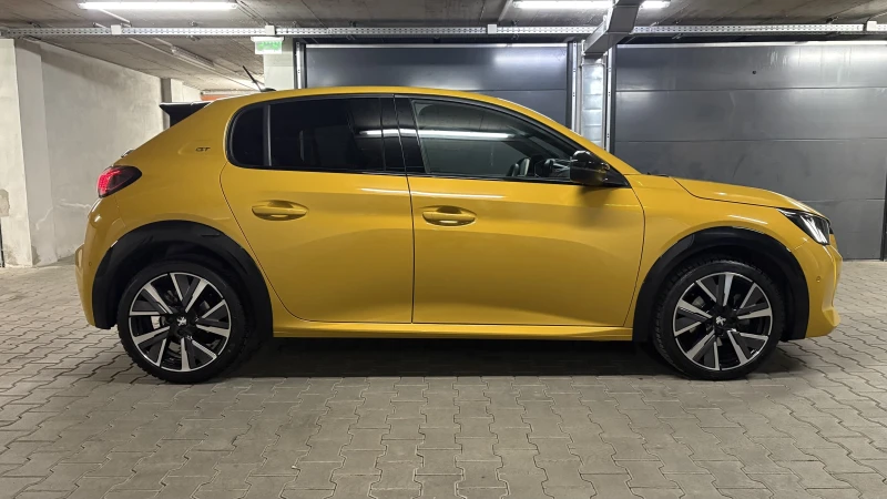 Peugeot 208 GT, снимка 9 - Автомобили и джипове - 53089491