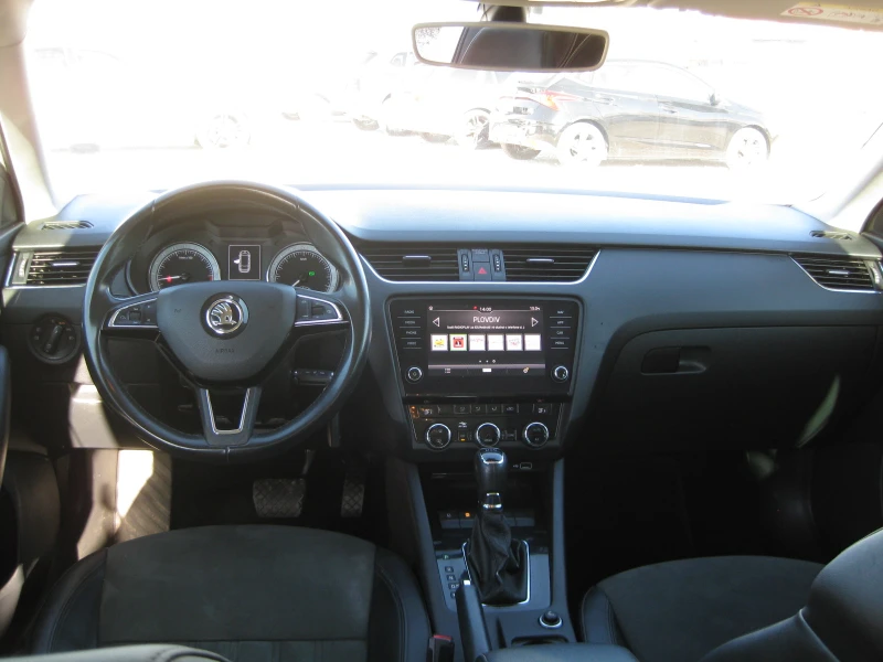 Skoda Octavia 2.0 TDI, снимка 11 - Автомобили и джипове - 53145643