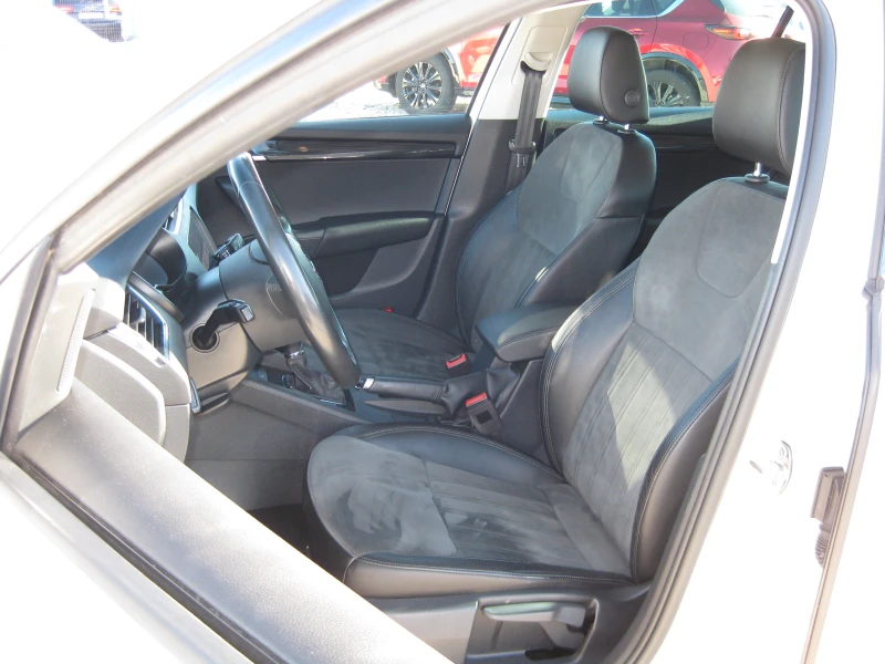 Skoda Octavia 2.0 TDI, снимка 10 - Автомобили и джипове - 53145643