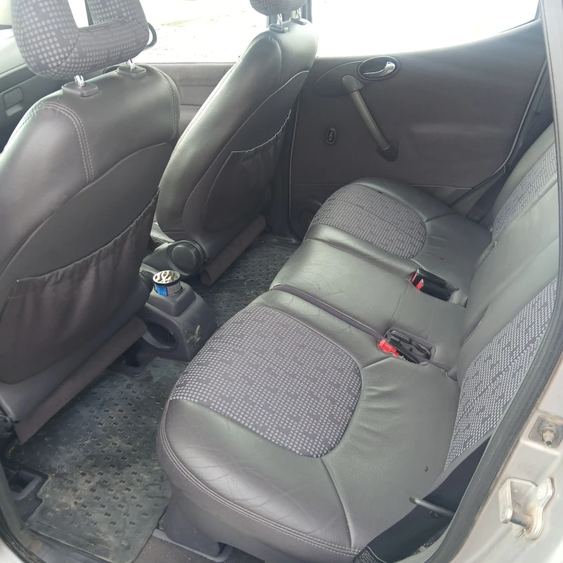 Mercedes-Benz A 170, снимка 8 - Автомобили и джипове - 53580136