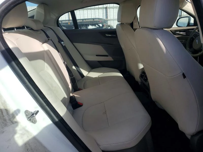 Jaguar XE 2.0L 4 Rear-wheel drive | Mobile.bg � ����������� 10