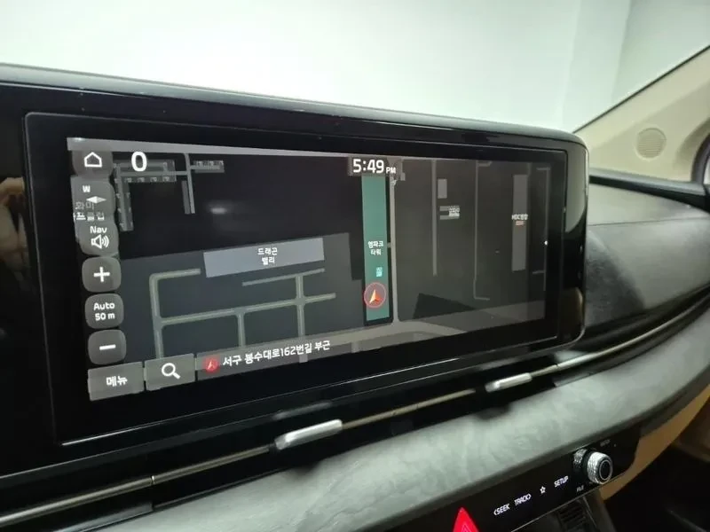 Kia Carnival 9-SEATER PRESTIGE, снимка 10 - Автомобили и джипове - 55099798