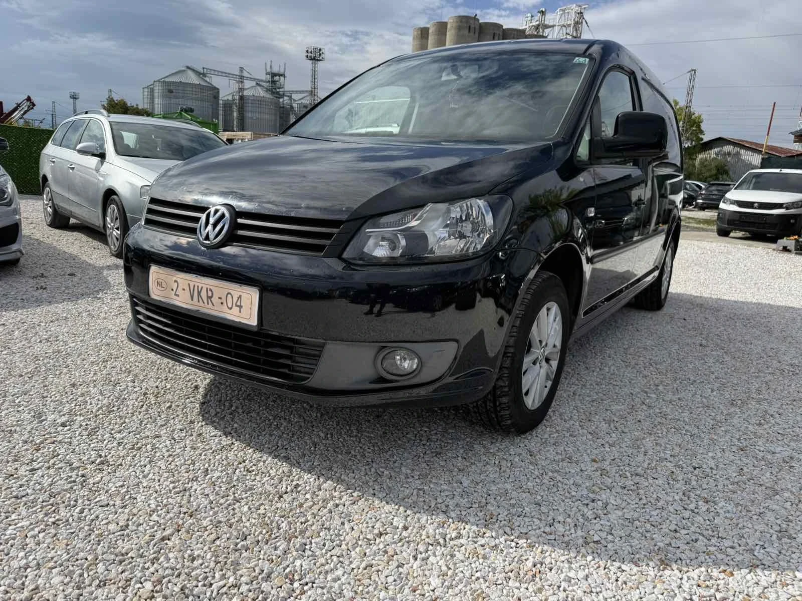VW Caddy 1.6, снимка 1