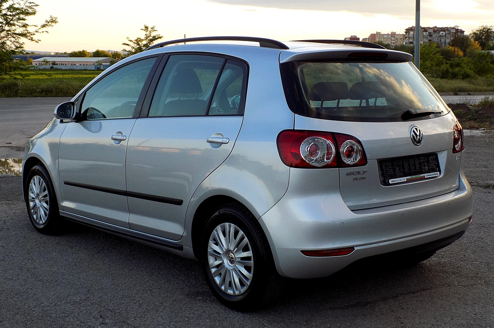 VW Golf Plus 1.6TDi/90к./КЛИМАТРОНИК/172х. км/2012г./КАТО НОВ - изображение 4