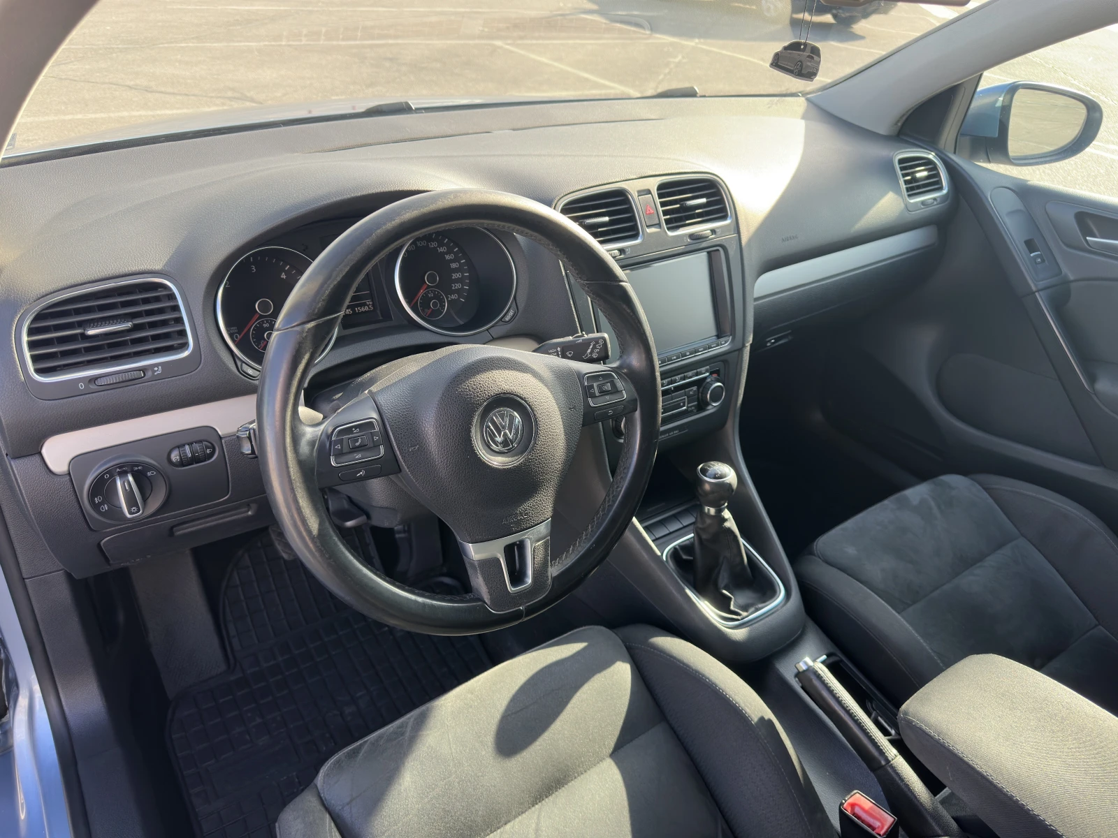 VW Golf 2.0TDI - изображение 10