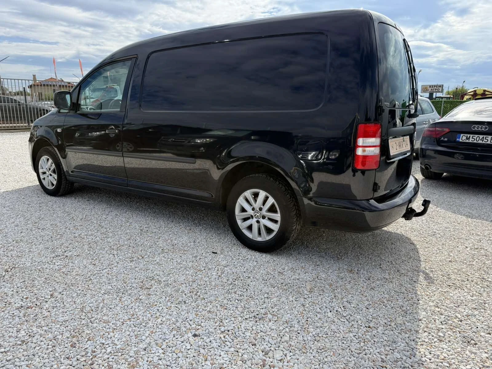VW Caddy 1.6 | Mobile.bg — изображение 6