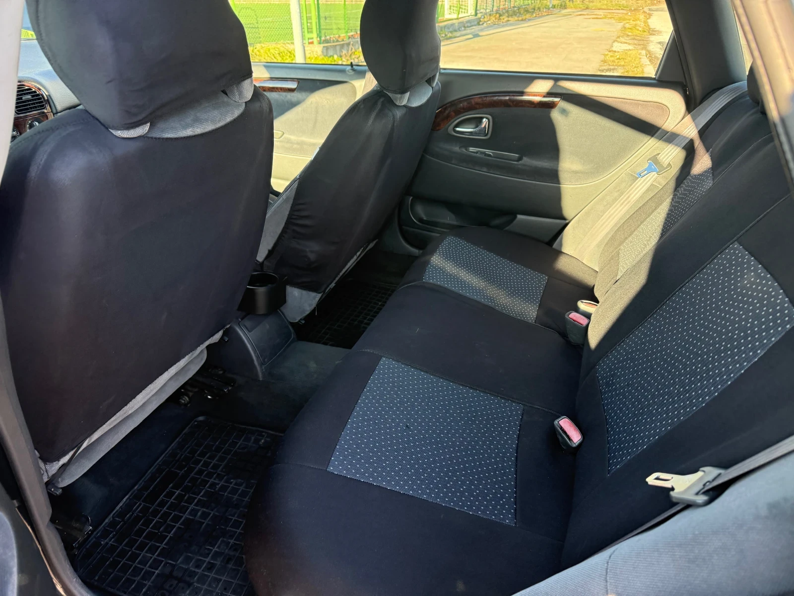 Volvo V40 1.8 / ГАЗ / Климатик / Регистриран - изображение 10