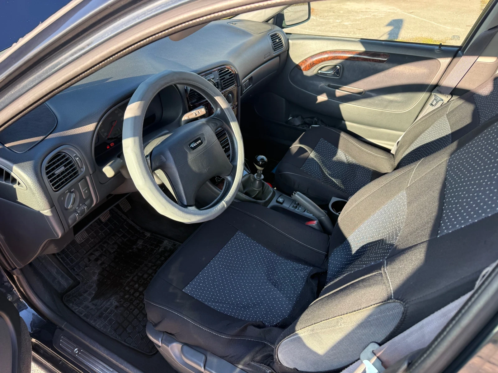 Volvo V40 1.8 / ГАЗ / Климатик / Регистриран - изображение 8