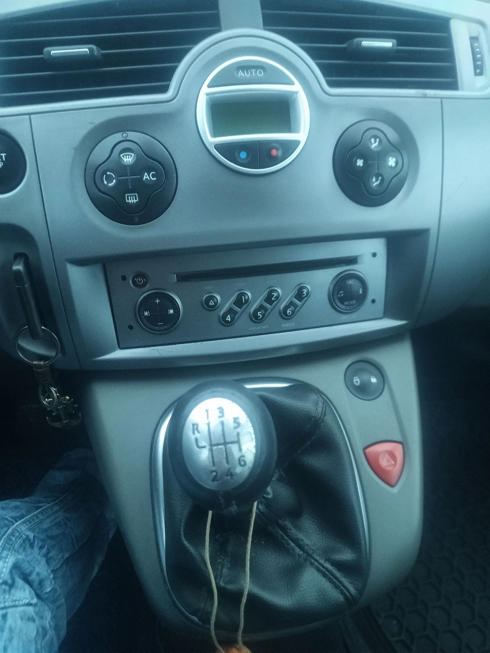 Renault Scenic 1.6  | Mobile.bg � ����������� 6