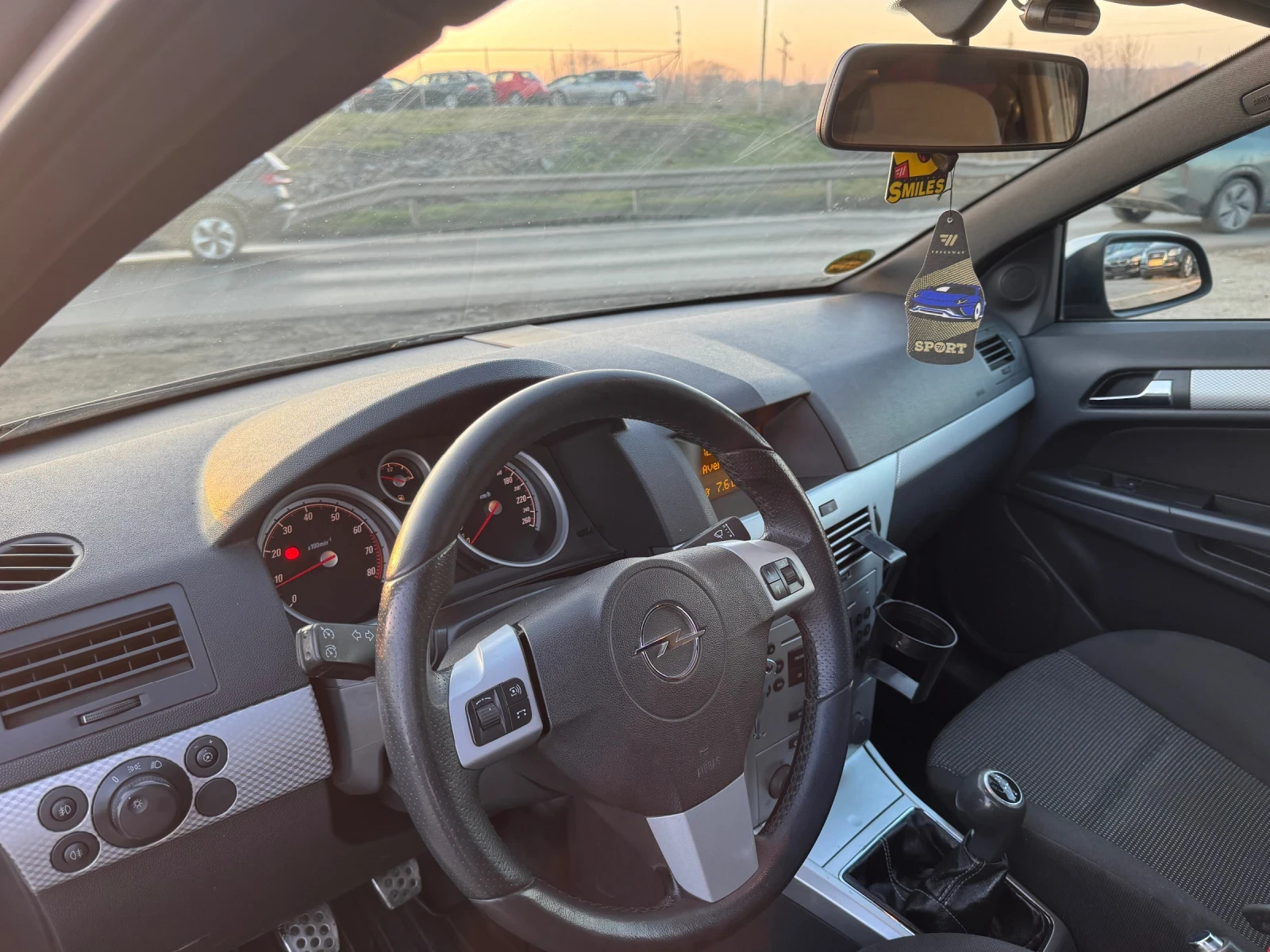 Opel Astra GTC 1.8 - изображение 9