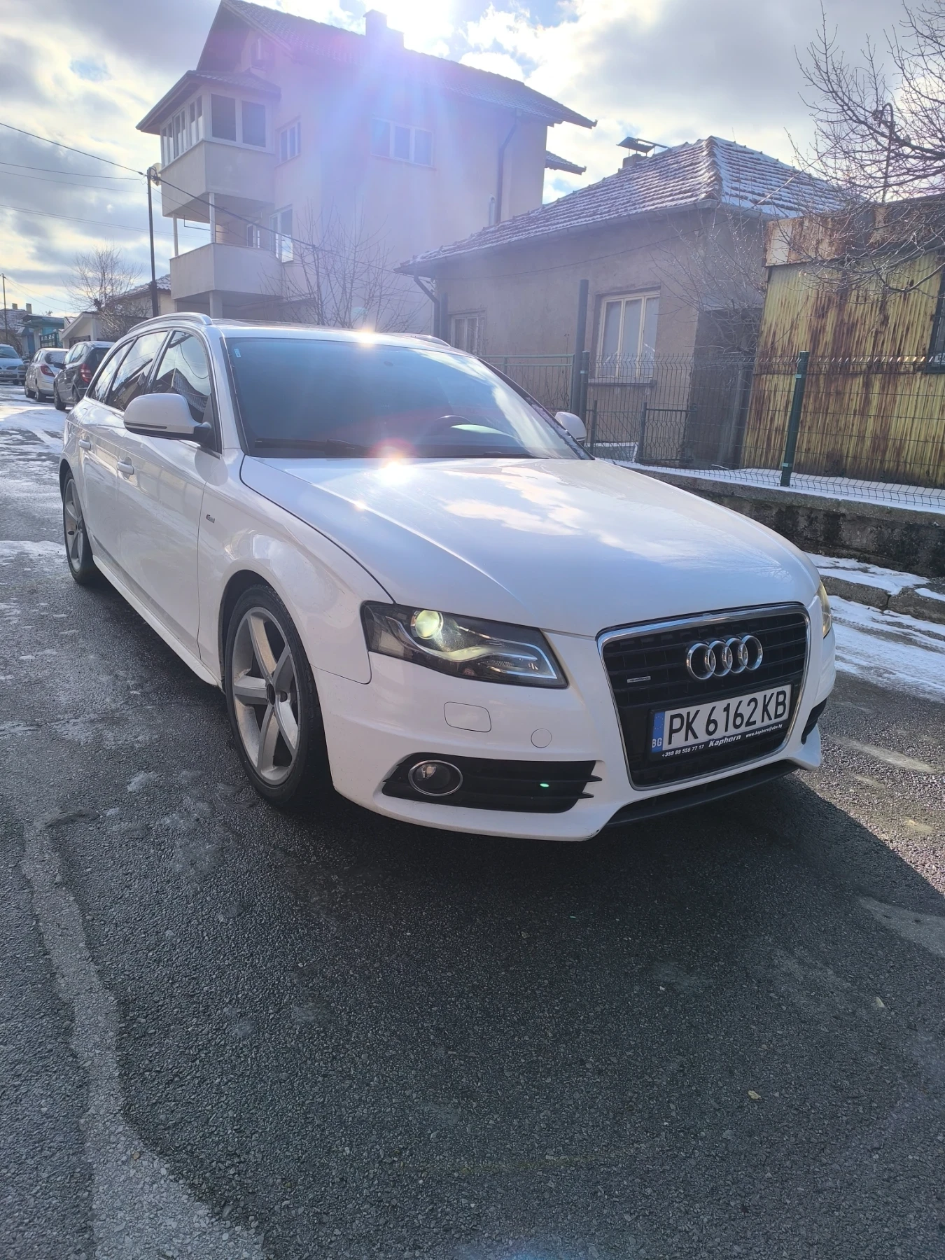 Audi A4 B8 3.0 239к.с. S line Quattro Panorama Navi - изображение 4