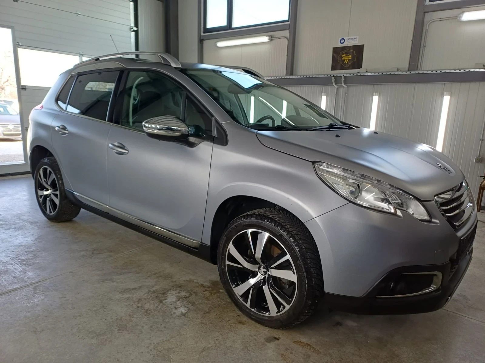 Peugeot 2008 Евро6B BlueHDI 120KC BLack Matt, снимка 4 - Автомобили и джипове - 53732928