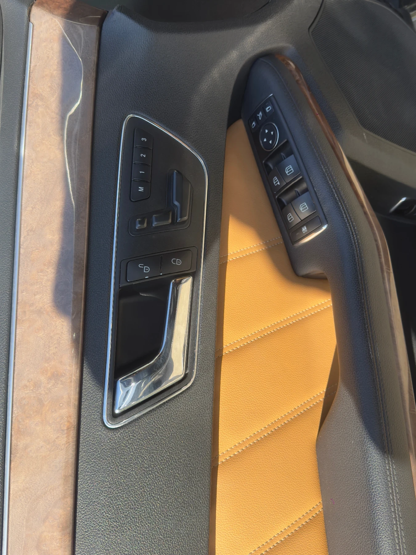 Mercedes-Benz E 350 Mercedes-Benz E-Class (W212) AMG Line, снимка 9 - Автомобили и джипове - 53838916