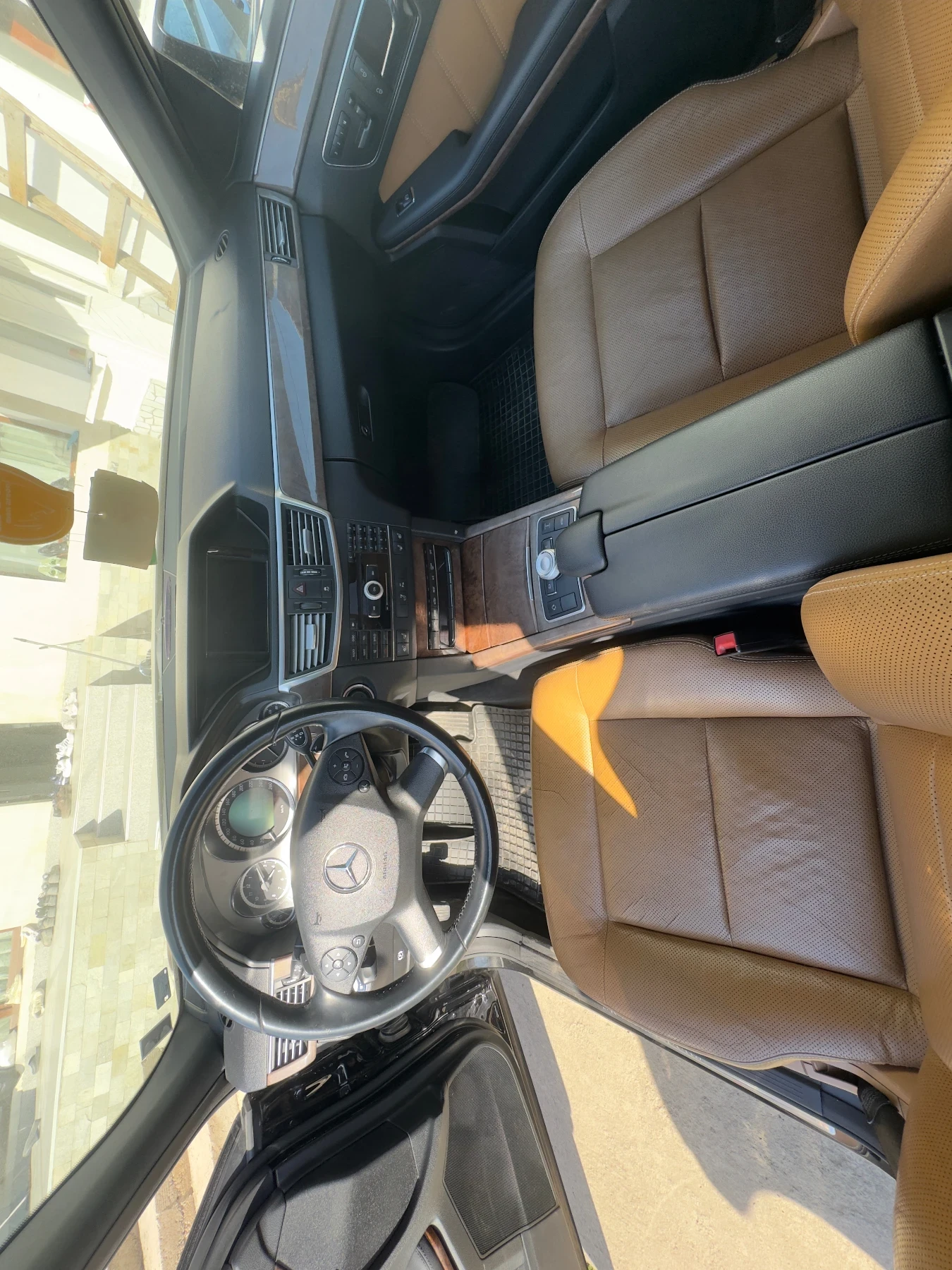 Mercedes-Benz E 350 Mercedes-Benz E-Class (W212) AMG Line, снимка 6 - Автомобили и джипове - 53838916