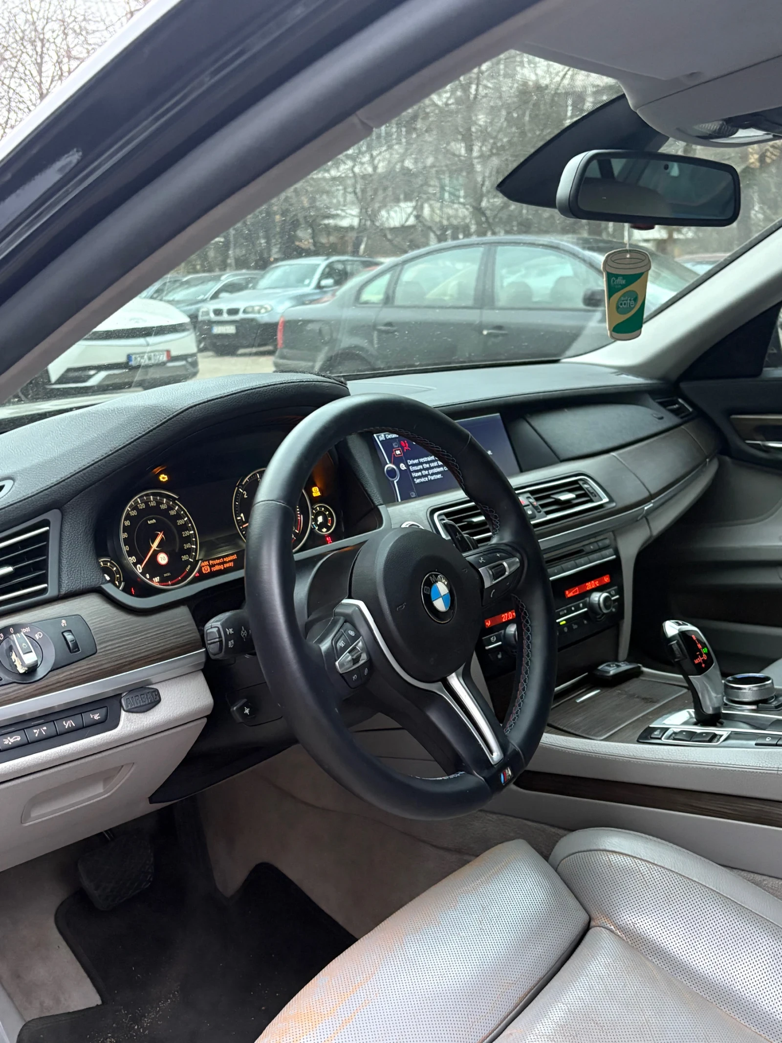 BMW 730   Автоматични фарове    Предни и задни фарове за м, снимка 9 - Автомобили и джипове - 53976345