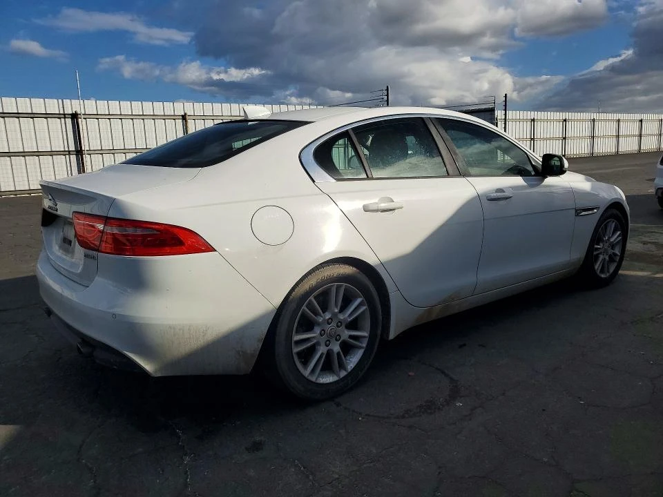 Jaguar XE 2.0L 4 Rear-wheel drive | Mobile.bg � ����������� 3