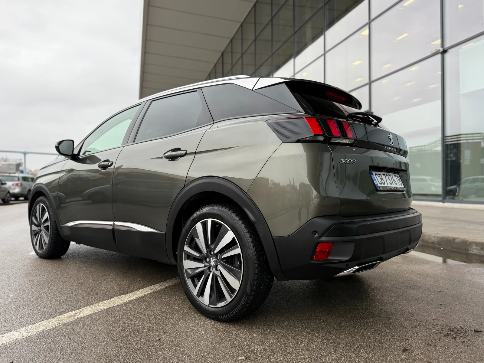 Peugeot 3008 6 МЕСЕЦА ГАРАНЦИЯ/GT Line 1.2i 130к.с Кожа/Подгрев, снимка 3 - Автомобили и джипове - 54081550