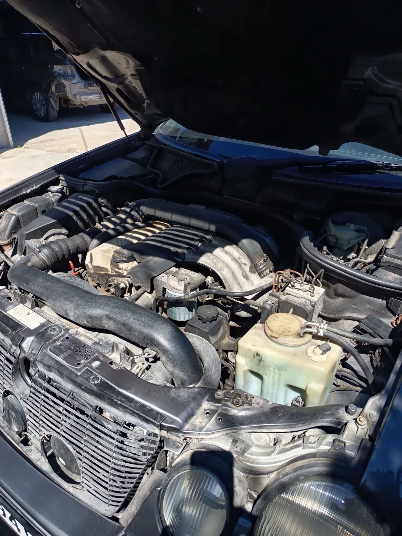 Mercedes-Benz E 290, снимка 4 - Автомобили и джипове - 54596540