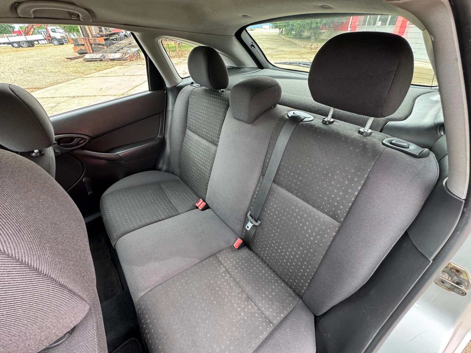 Ford Focus 1.8 TDCi | Mobile.bg � ����������� 15