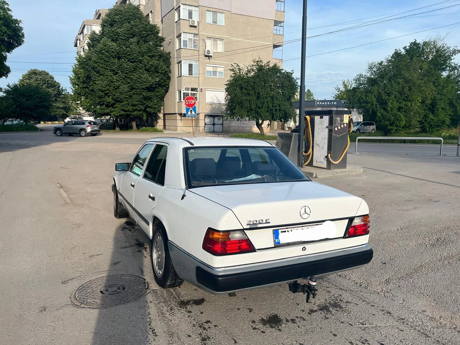 Mercedes-Benz 124, снимка 2 - Автомобили и джипове - 54794582