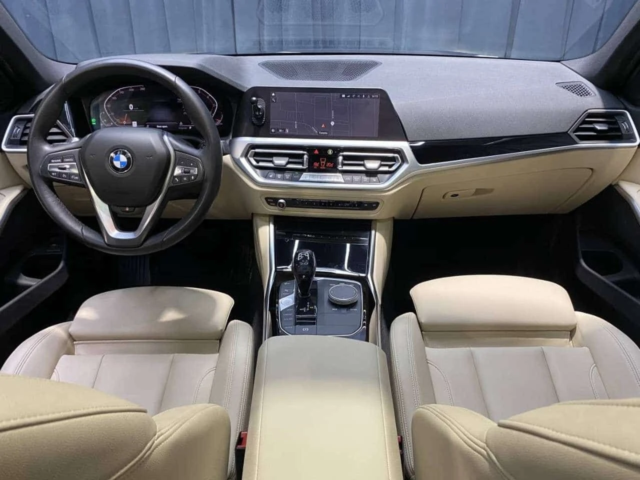 BMW 330 * Sedan * CARFAX * ЦЕНА ДО БГ, снимка 10 - Автомобили и джипове - 55153836